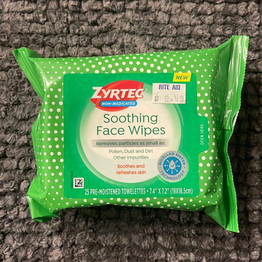 Zyrtec Soothing Face Wipes